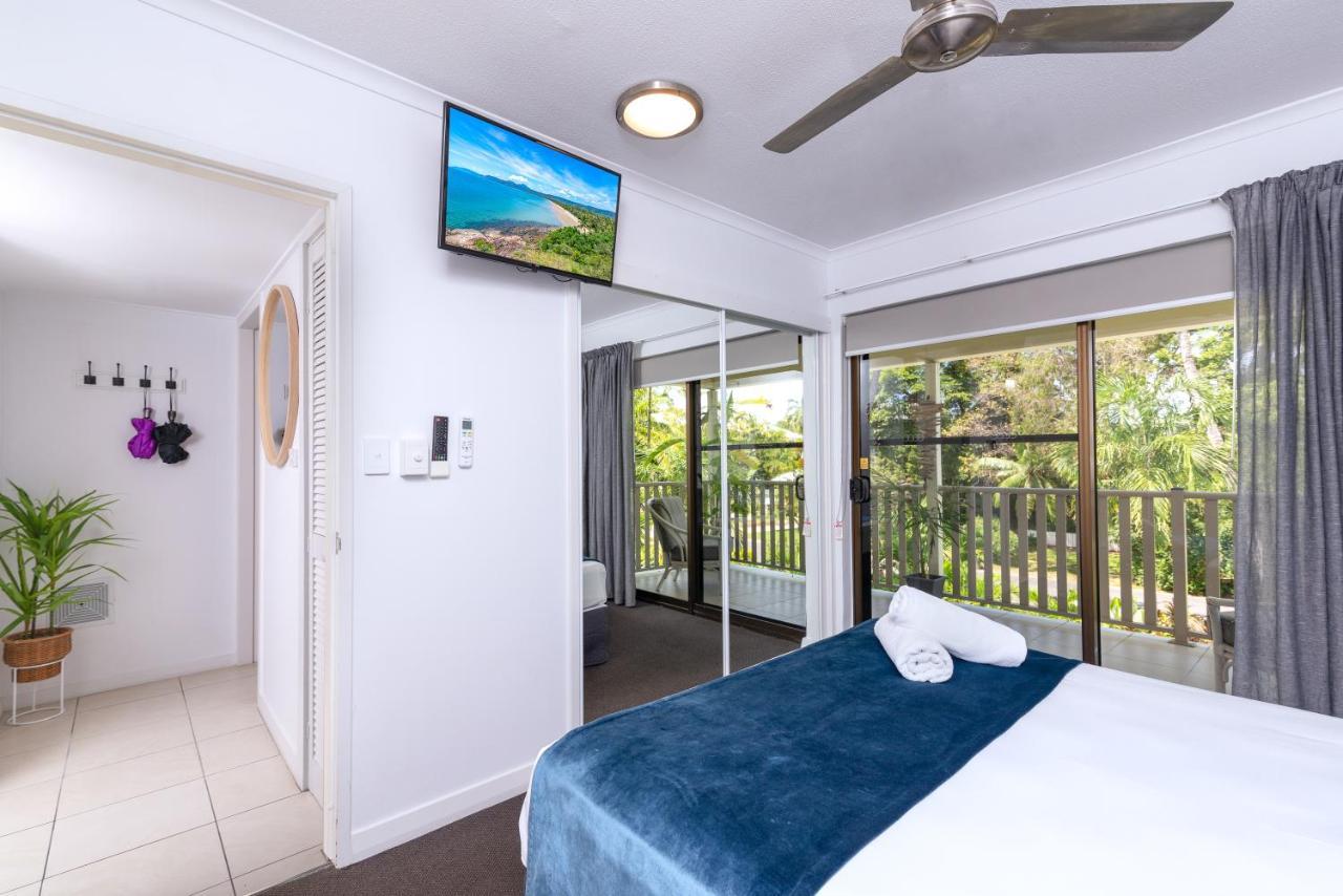 Seascape Holidays - Tropical Reef Apartments Порт Дъглас Екстериор снимка
