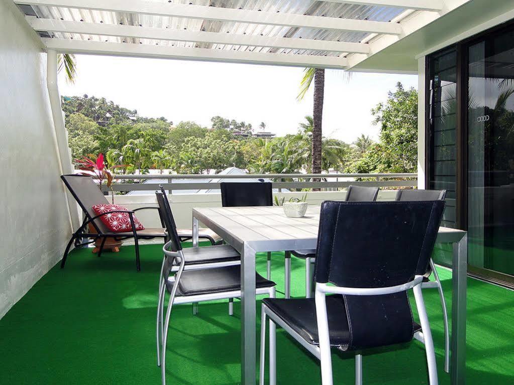 Seascape Holidays - Tropical Reef Apartments Порт Дъглас Екстериор снимка