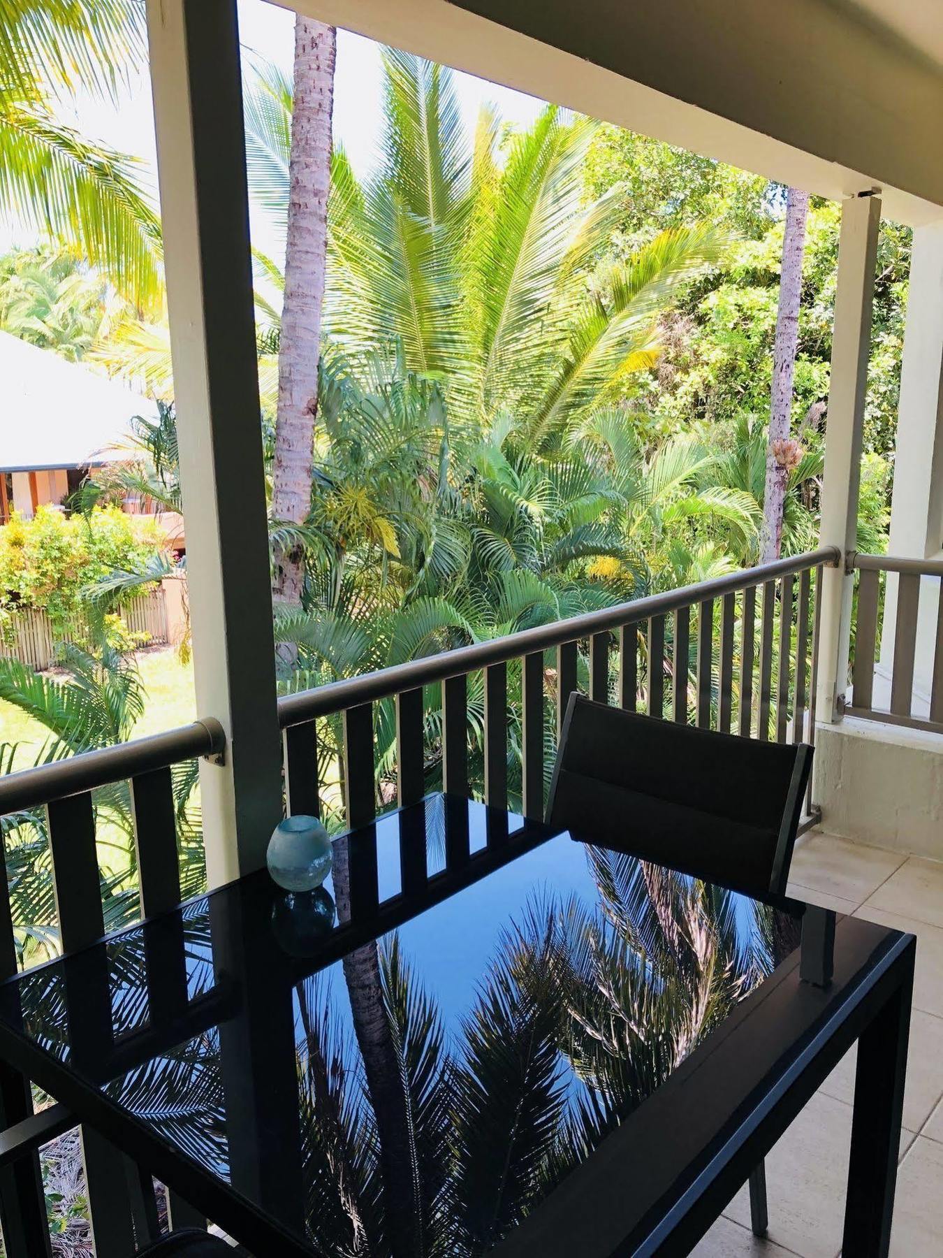 Seascape Holidays - Tropical Reef Apartments Порт Дъглас Екстериор снимка