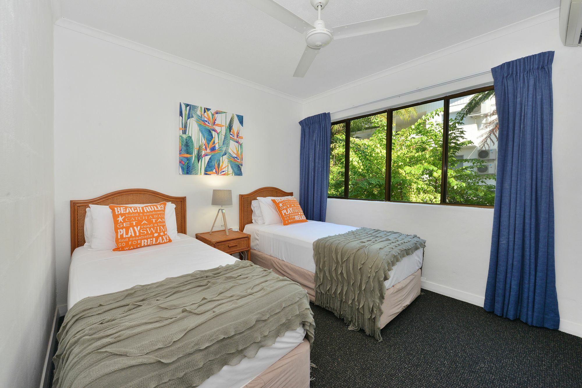 Seascape Holidays - Tropical Reef Apartments Порт Дъглас Екстериор снимка